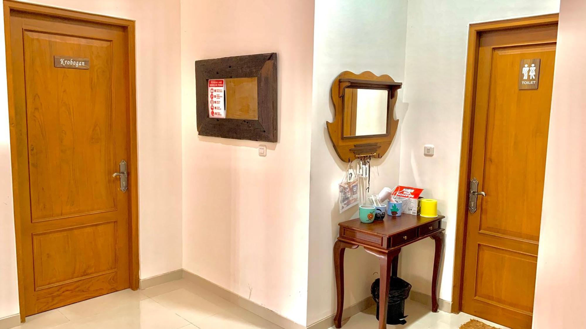 Omah Tabon Jogja - Close To Malioboro Γιογκιακάρτα Εξωτερικό φωτογραφία