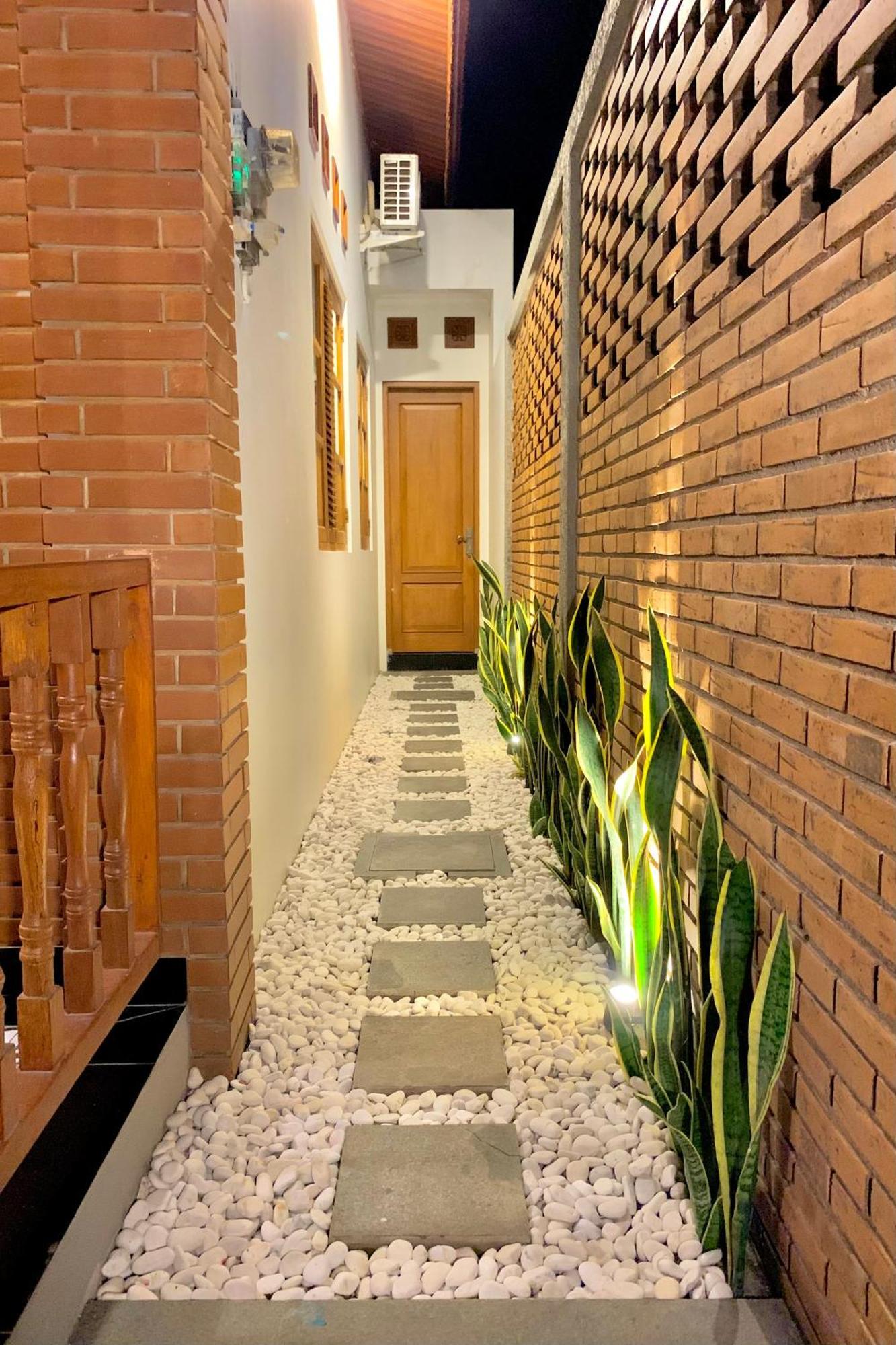 Omah Tabon Jogja - Close To Malioboro Γιογκιακάρτα Εξωτερικό φωτογραφία