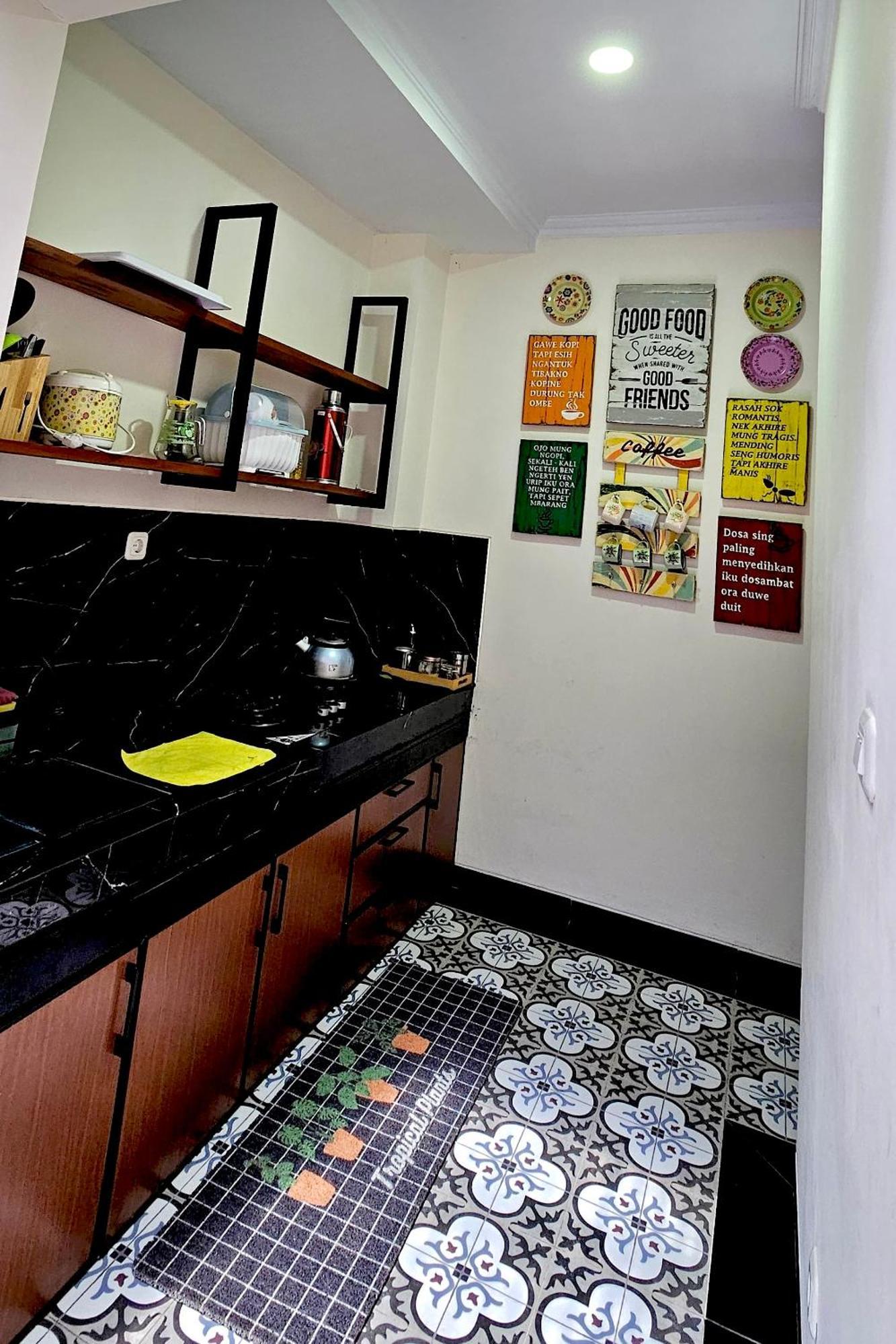 Omah Tabon Jogja - Close To Malioboro Γιογκιακάρτα Εξωτερικό φωτογραφία